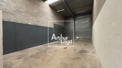 Local d'activités à vendre de 190 M2 - Nimes ouest - Offre immobilière - Arthur Loyd