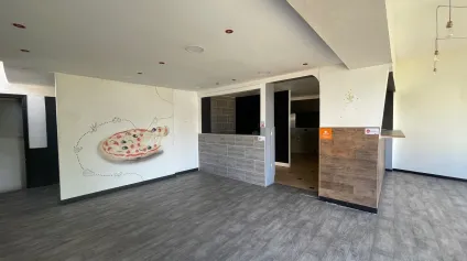 LOCAL COMMERCIAL DE 65 M2 A LOUER A SOISSONS - Offre immobilière - Arthur Loyd