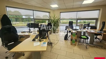 BEAUFORT EN ANJOU BUREAUX DE 300 m² à louer - Offre immobilière - Arthur Loyd