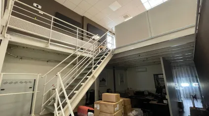 Environ 300m2 de bureaux et espaces de stockage à louer à Beauvais - Offre immobilière - Arthur Loyd