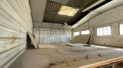 Sauvian/Béziers - à louer - Locaux d'activité ou de stockage de 26 à 214 m2 - Axe A9 à 5 mn - Offre immobilière - Arthur Loyd
