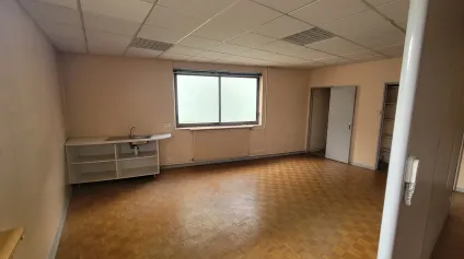 Local Professionnel à vendre à Montbéliard - Offre immobilière - Arthur Loyd
