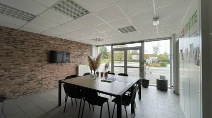 Bureaux à louer à PONT AUDEMER 27500 - Offre immobilière - Arthur Loyd