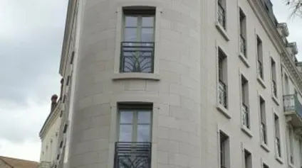 BUREAUX NEUFS À LOUER  BOULEVARDS DE VALENCE - Offre immobilière - Arthur Loyd