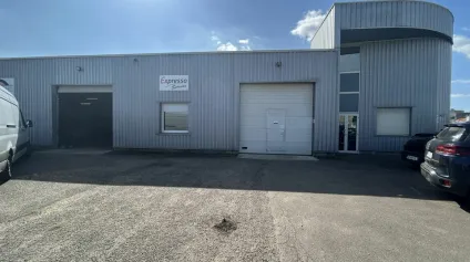 LOCAL D'ACTIVITE - ENTREPOT à VENDRE de 1575 m² - Offre immobilière - Arthur Loyd