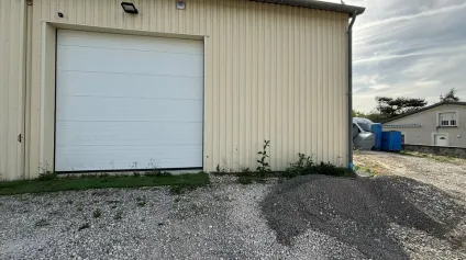 A LOUER Local d'activité de 110m2-Cosnac - Offre immobilière - Arthur Loyd