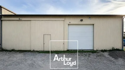 A LOUER Local d'activité de 220m2-Cosnac - Offre immobilière - Arthur Loyd
