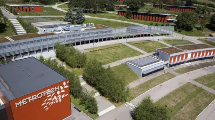 GREEN PARK - Parc Technologique Métrotech<br />Bureaux ou petite Activité au coeur d'un parc clos et arboré - Offre immobilière - Arthur Loyd
