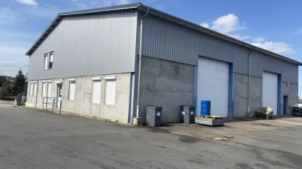À LOUER : Local d'activités mixte de 300 m² au coeur de la ZI de Villars - Offre immobilière - Arthur Loyd