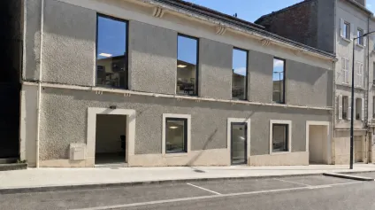 À VENDRE : Lot de 240 m² à aménager en plateau de bureaux, sur la commune de Roanne - Offre immobilière - Arthur Loyd