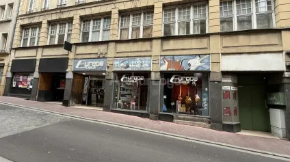 LOCAL COMMERCIAL à VENDRE de 670 m² - Offre immobilière - Arthur Loyd