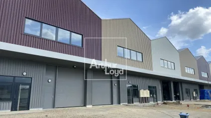 A VENDRE LOCAUX MONTGERON - Offre immobilière - Arthur Loyd