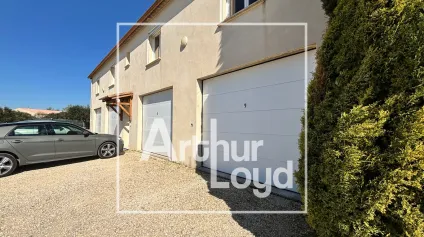 Bureaux lumineux à louer aux portes d'Uzès - St Chaptes avec garage - Offre immobilière - Arthur Loyd
