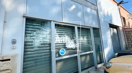 NIMES OUEST - LOCAL COMMERCIAL A LOUER - BERNIS - Offre immobilière - Arthur Loyd