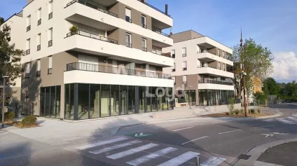 Emplacement Commercial Premium à Pringy - Offre immobilière - Arthur Loyd