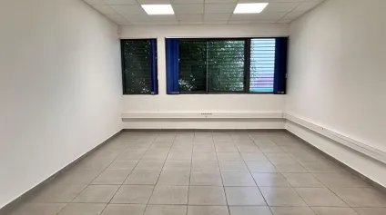 A LOUER Bureaux Remire Montjoly 245 m2 - Offre immobilière - Arthur Loyd