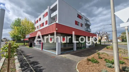 <br />LOCAL COMMERCIAL - A LOUER<br /> - Offre immobilière - Arthur Loyd