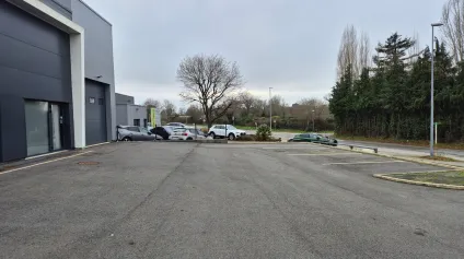 Location local d activité 165 m2 à Saint-Brevin-les-Pins avec bureaux - Offre immobilière - Arthur Loyd
