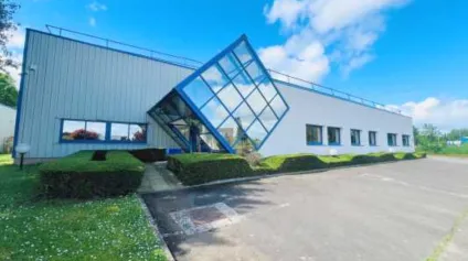 Locaux d'activité à vendre à SAINT GERMAIN DE LA GRANGE 78640 - Offre immobilière - Arthur Loyd