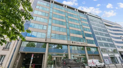 Bureaux à louer Neuilly-sur-Seine immeuble haut standing lumineux - Offre immobilière - Arthur Loyd