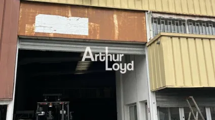 Locaux mixtes 312 m² mezzanine - Mandelieu La Napoule - Offre immobilière - Arthur Loyd