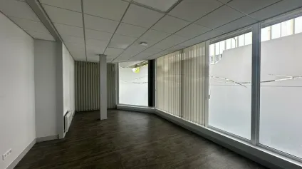 A LOUER - BUREAUX - BOURGES - Offre immobilière - Arthur Loyd