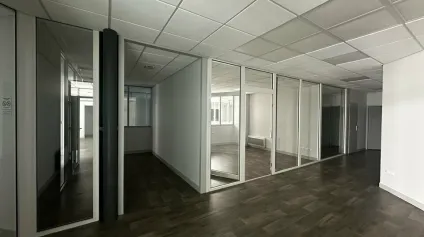 A LOUER - BUREAUX - Offre immobilière - Arthur Loyd