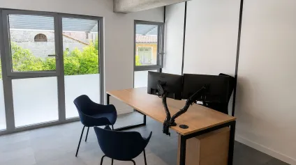 Bureaux à louer Bordeaux 280 m² lumineux proche transports et parkings - Offre immobilière - Arthur Loyd