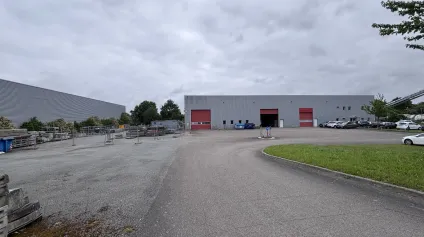 Locaux d’activité à louer à Campbon accès direct axe Nantes Saint-Nazaire - Offre immobilière - Arthur Loyd