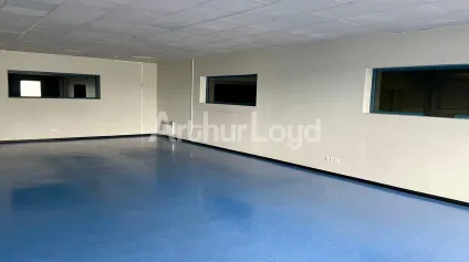 BUREAUX + ENTREPÔT DE QUALITÉ - ZONE EUROCAP À COQUELLES - Offre immobilière - Arthur Loyd