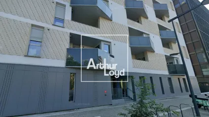 BUREAUX RÉCENTS EN RDC - ECOQUARTIER DE LA CARTOUCHERIE - Offre immobilière - Arthur Loyd