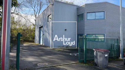 Local d’activité à louer à Quint-Fonsegrives - bureaux sur deux niveaux - Offre immobilière - Arthur Loyd