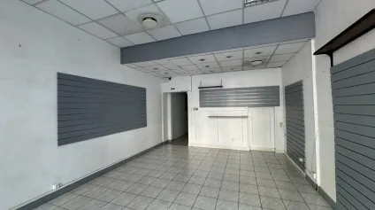 TOURS CENTRE LOCAL COMMERCIAL A LOUER 73M² - Offre immobilière - Arthur Loyd