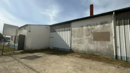 A VENDRE - LOCAL D'ACTIVITÉ - SAINT-GERMAIN-DU-PUY - Offre immobilière - Arthur Loyd