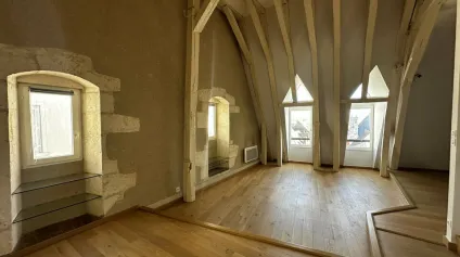 A VENDRE - IMMEUBLE DE RAPPORT - BOURGES CENTRE-VILLE - Offre immobilière - Arthur Loyd