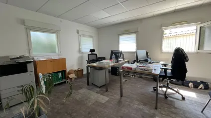 Bureaux à louer à Bouguenais rénovés avec fibre optique - Offre immobilière - Arthur Loyd
