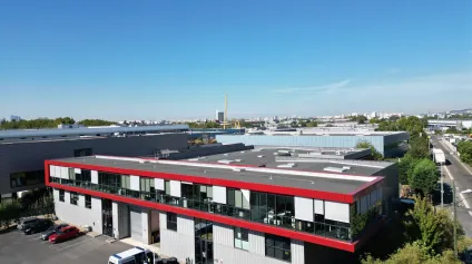 Local d activités à louer Gennevilliers accès gros porteurs et axes routiers - Offre immobilière - Arthur Loyd