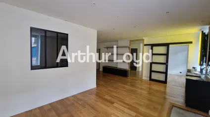 <br />Local commercial Caen 78 m2<br /> - Offre immobilière - Arthur Loyd