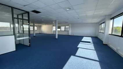 BUREAUX à LOUER de 256 m² - Offre immobilière - Arthur Loyd