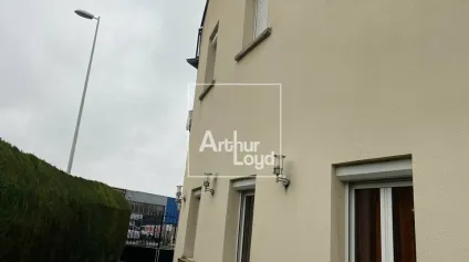 BATIMENT INDEPENDANT A VENDRE - Offre immobilière - Arthur Loyd