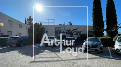 BUREAUX A LOUER - MONTPELLIER EUROMEDECINE - PARKINGS ERP 5 - Offre immobilière - Arthur Loyd