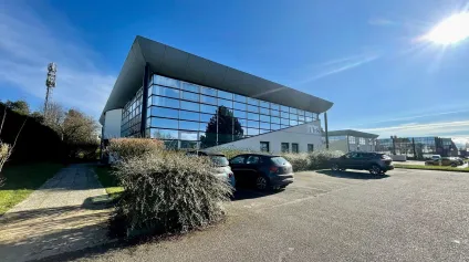 Bureaux à louer à MONT SAINT AIGNAN 76130 - Offre immobilière - Arthur Loyd