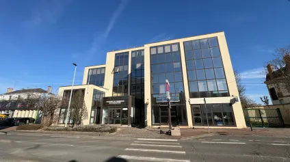 Montargis Bureaux 480 m2 à vendre - Offre immobilière - Arthur Loyd