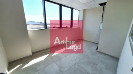 CLERMONT FERRAND ZI BREZET A LOUER BUREAUX NEUF 54M² - Offre immobilière - Arthur Loyd
