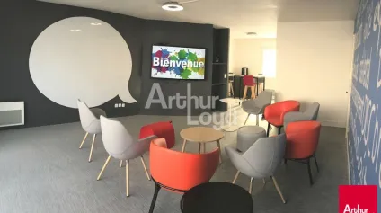 AVRILLE CENTRE VILLE LOCAL COMMERCIAL DE 45 m² à vendre - Offre immobilière - Arthur Loyd