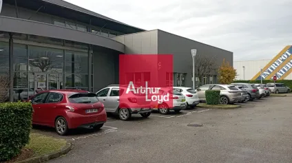 BUREAUX A LOUER - CENTR'ALP - DIVISIBLES - Offre immobilière - Arthur Loyd