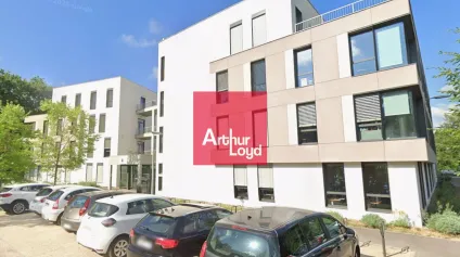 Bureaux à louer à Meylan surface de 292 m² avec parkings privatifs - Offre immobilière - Arthur Loyd