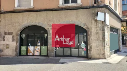 LOCAL COMMERCIAL 183 m² (133 m² RDC) A LOUER GRENOBLE HYPERCENTRE - Offre immobilière - Arthur Loyd