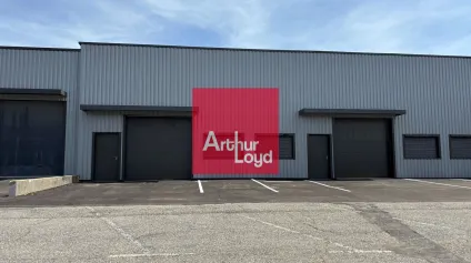 Opportunité d'achat : locaux d'activité de 236 m² - St Etienne de Crossey - Offre immobilière - Arthur Loyd