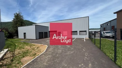 Locaux d activite a louer a Saint Etienne de Crossey site rehabilite - Offre immobilière - Arthur Loyd
